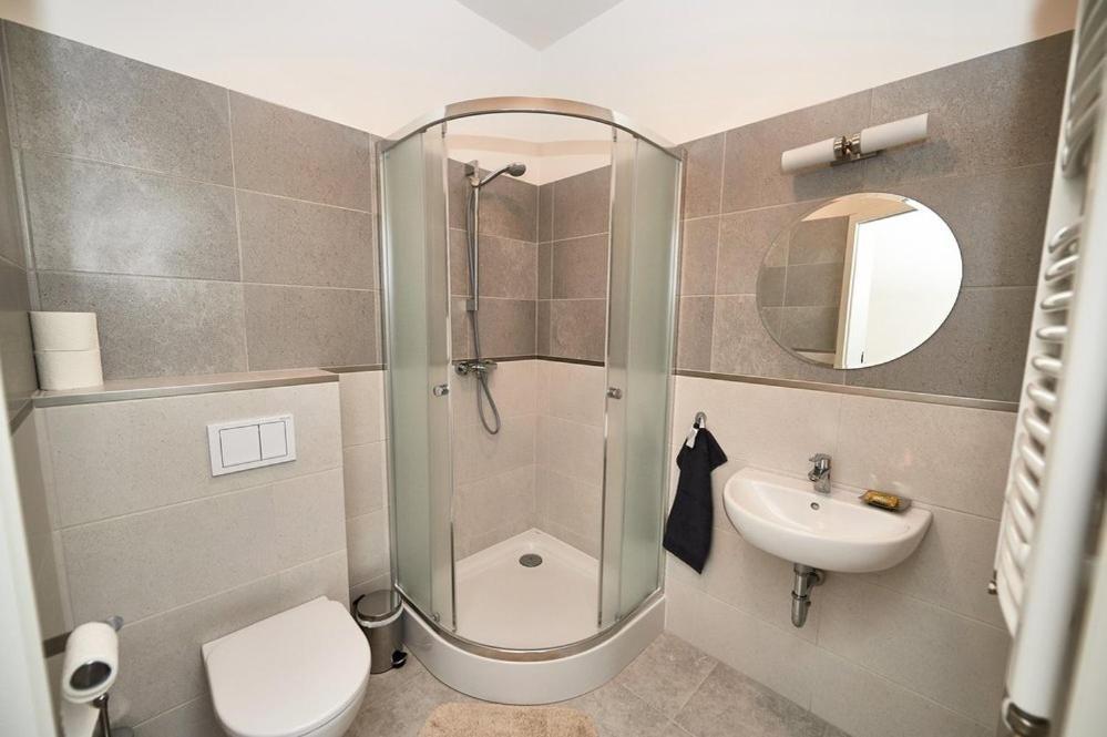 Stara Cynkownia Hotel Czechowice-Dziedzice Kültér fotó