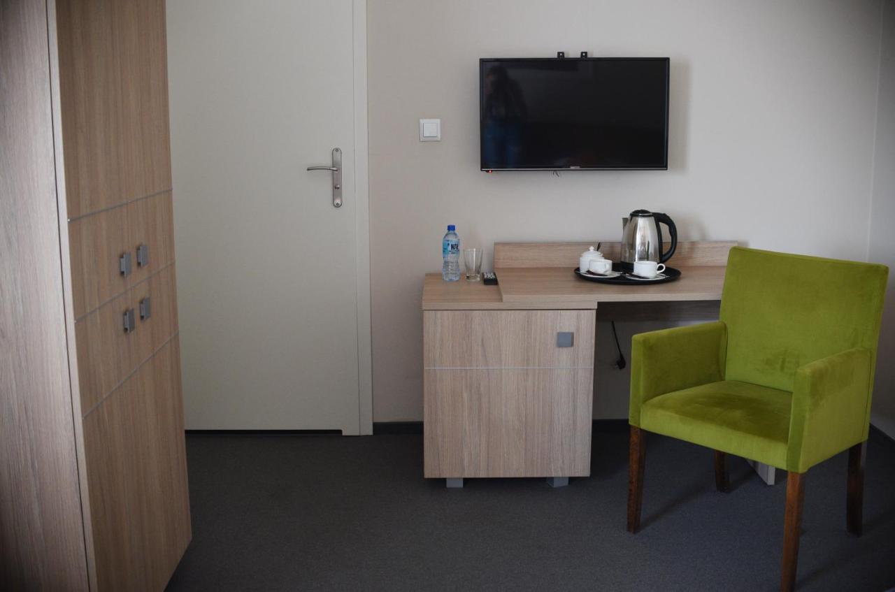Stara Cynkownia Hotel Czechowice-Dziedzice Kültér fotó